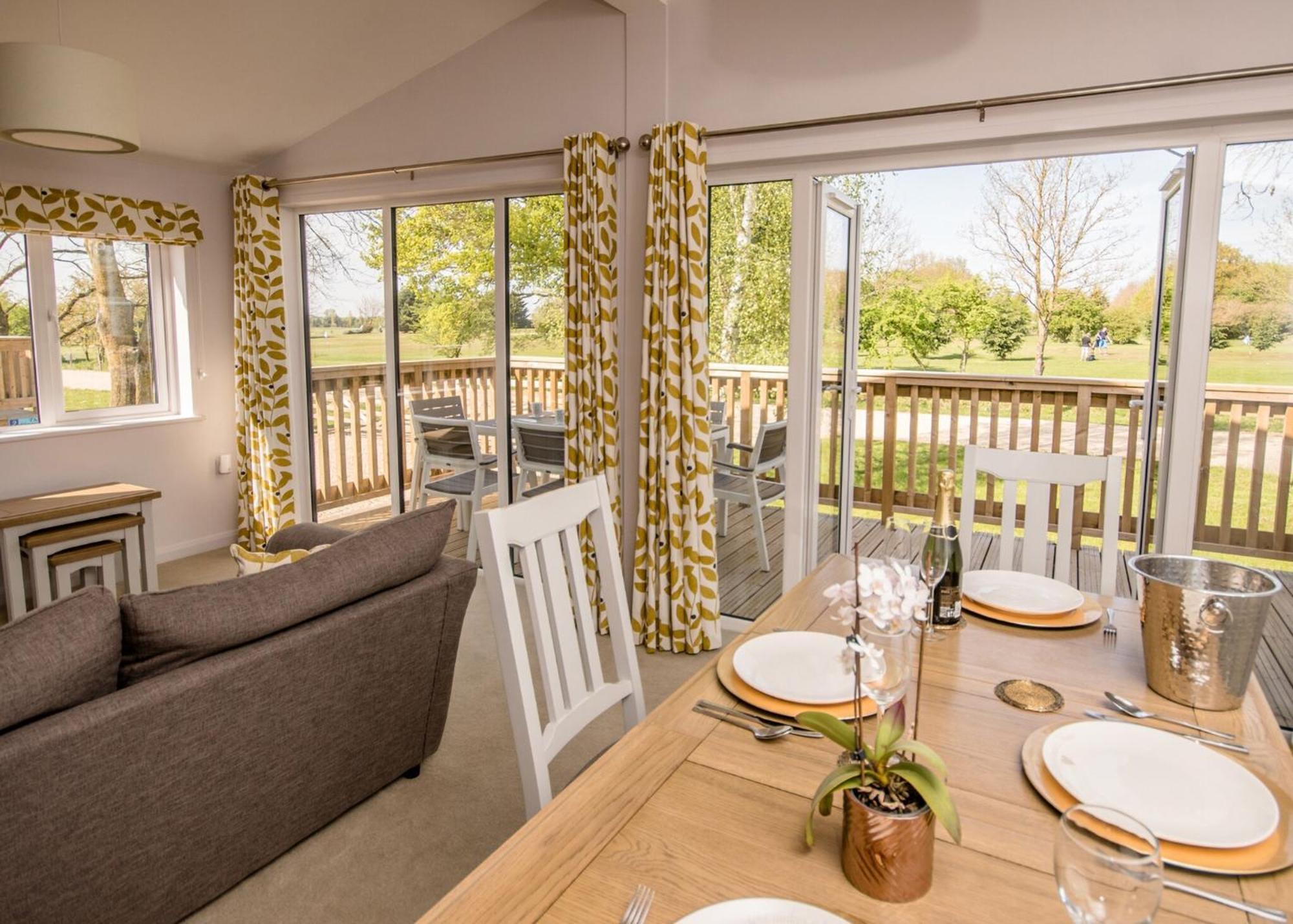 Hawthorn Glen Lodges Downham Market Luaran gambar