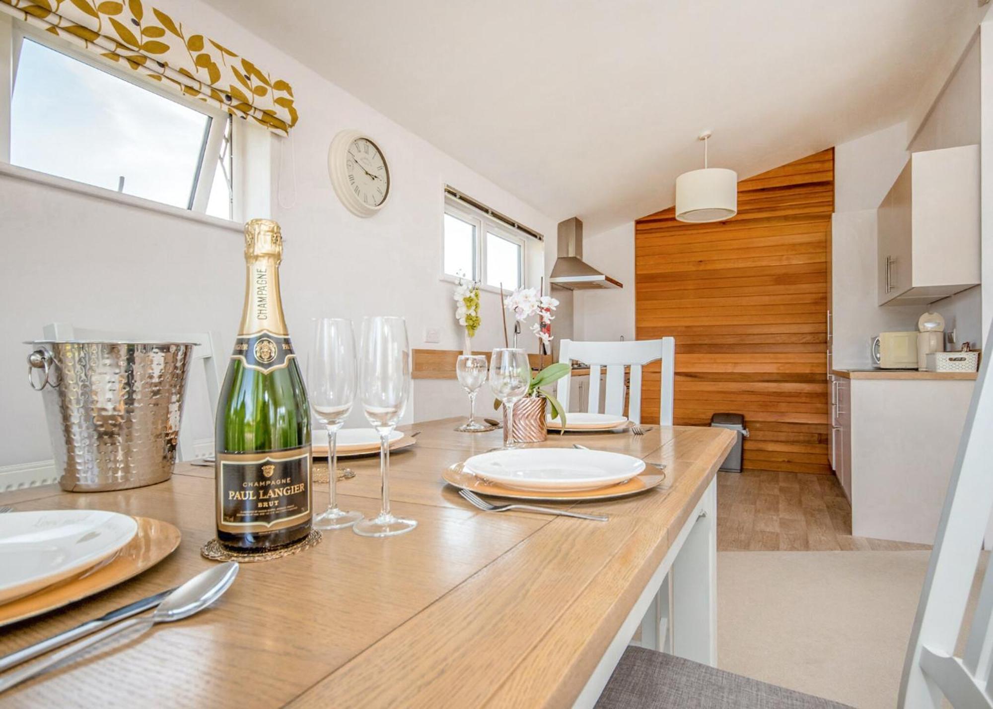 Hawthorn Glen Lodges Downham Market Bilik gambar